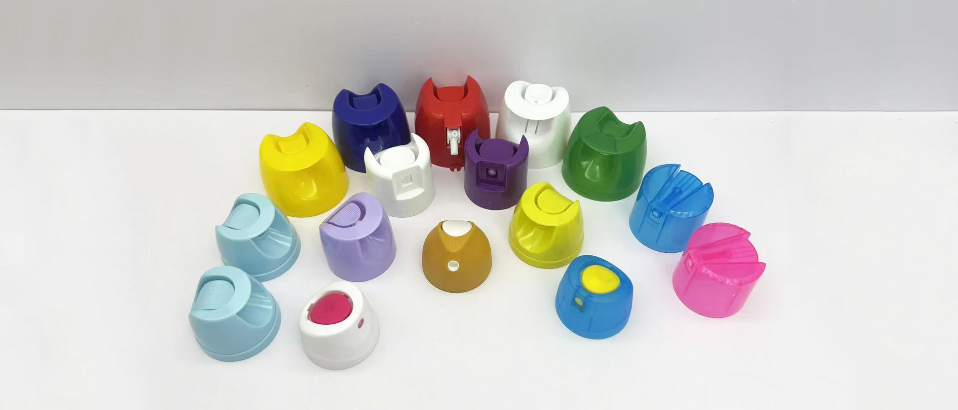 Пластиковые крышки